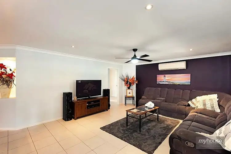 Sixth view of Homely house listing, 10 Debbie Court, Highfields QLD 4352
