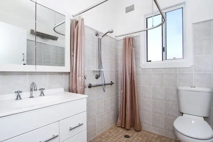 Fifth view of Homely house listing, 14 Hall Street, Tamworth NSW 2340