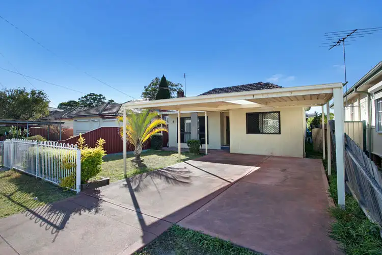 31 Robertson Street, Merrylands NSW 2160