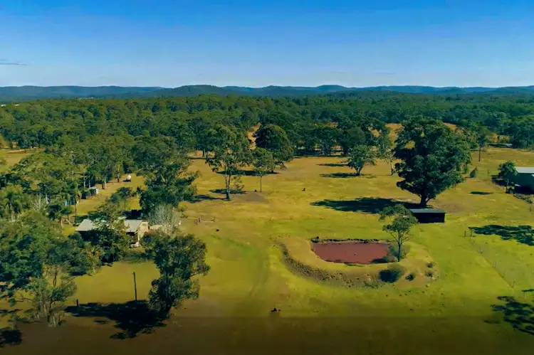 92 Mountain Road, Warnervale NSW 2259