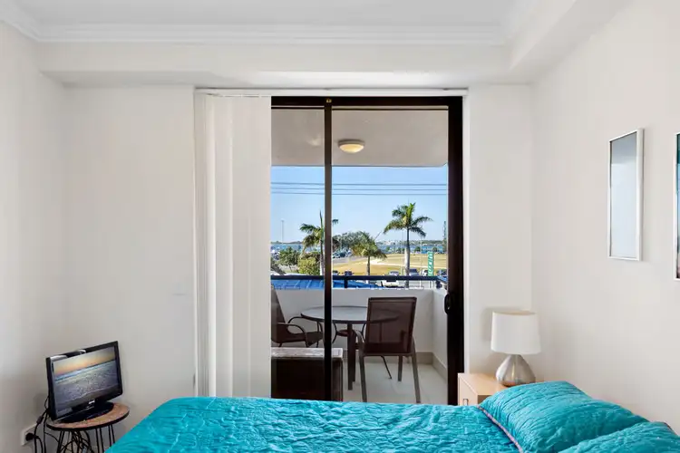 Fifth view of Homely unit listing, Z5/136 Marine Parade, Southport QLD 4215