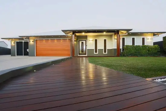 16 Glenoak Avenue, Richmond QLD 4740