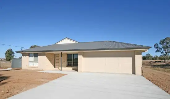 21 Spains Lane, Tamworth NSW 2340