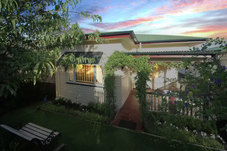 21 Ballarat Street, Mount Gravatt East QLD 4122