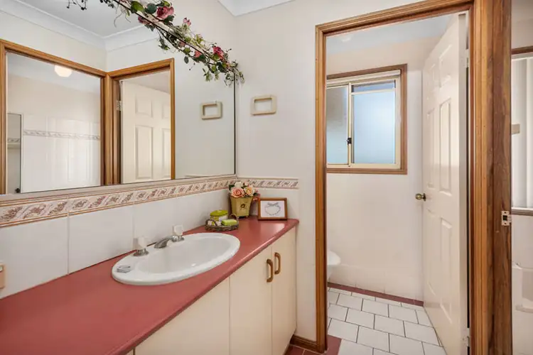 Sixth view of Homely house listing, 5 Osborne Court, Kearneys Spring QLD 4350