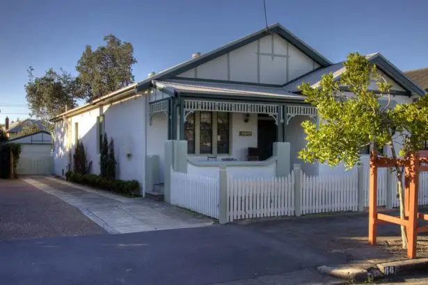 66 Bar Beach Avenue, Bar Beach NSW 2300