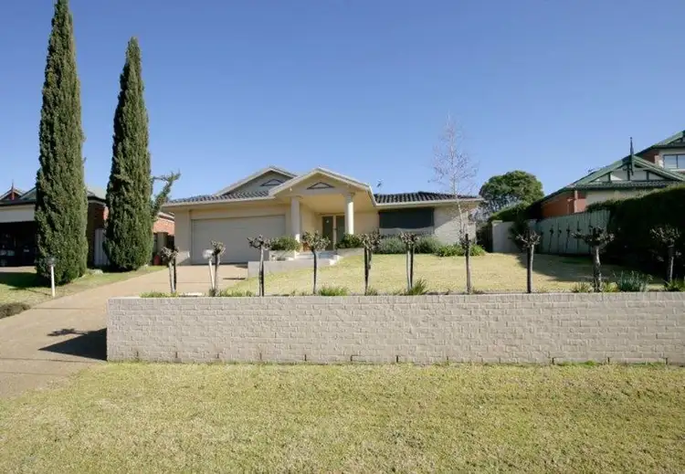 Second view of Homely house listing, 16 Roberts Way, Kooringal NSW 2650