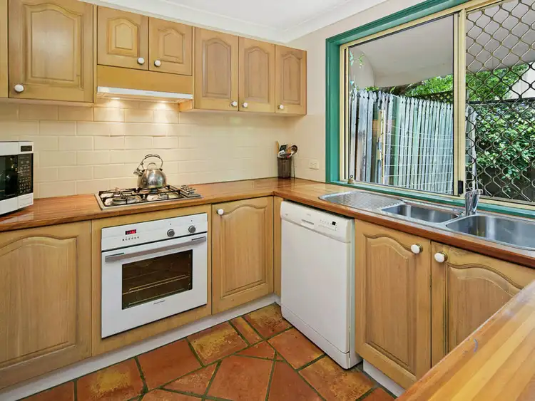 Fourth view of Homely townhouse listing, 4/400 Upper Cornwall Street, Coorparoo QLD 4151