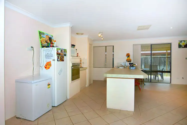 Sixth view of Homely house listing, 6 Macquarie Drive, Australind WA 6233