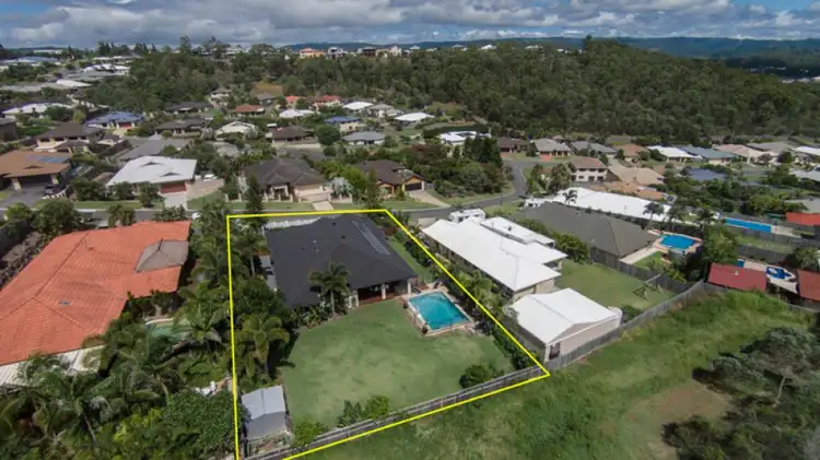 12 Osmond Court, Pacific Pines QLD 4211