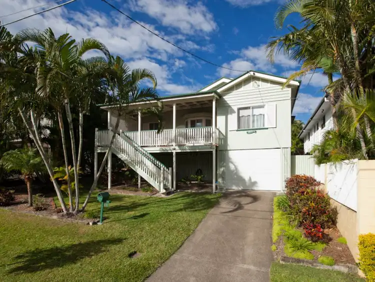 63 Donald Street, Camp Hill QLD 4152