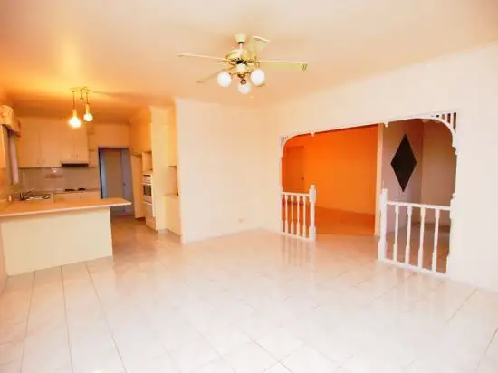 Fifth view of Homely house listing, 4 Ungowa Ave, Pialba QLD 4655