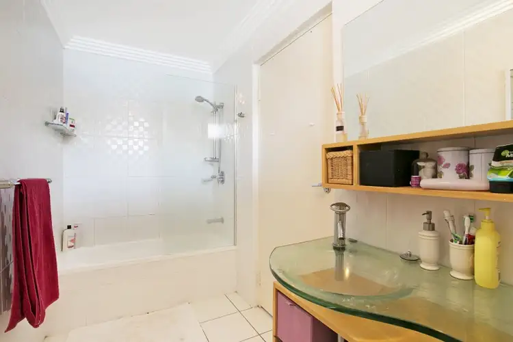 Sixth view of Homely unit listing, 2/64 Warren Street, St Lucia QLD 4067