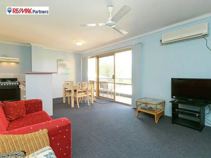 11/383 Esplanade, Torquay QLD 4655