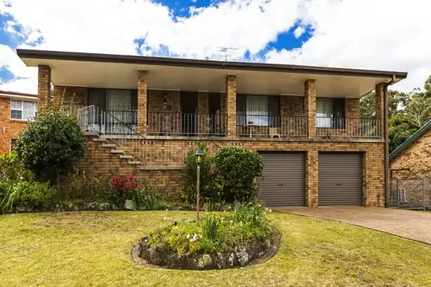 3 Simla Close, Elermore Vale NSW 2287