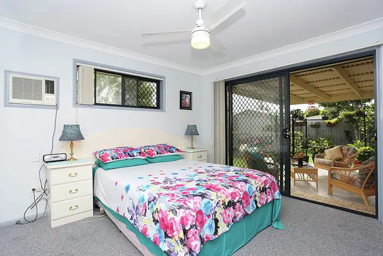 Seventh view of Homely house listing, 8 Queenscliff Crt, Sandstone Point QLD 4511