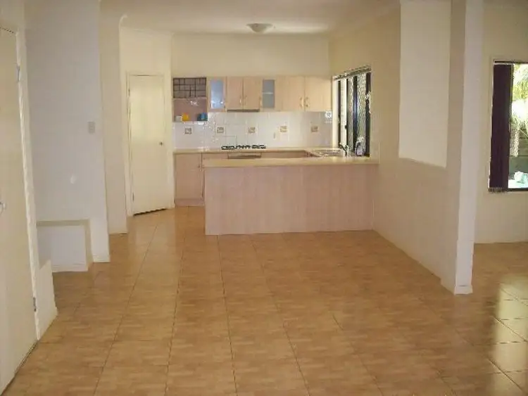Second view of Homely house listing, 5 Summit pl, Wynnum West QLD 4178