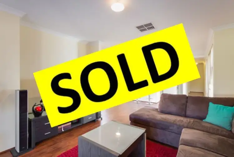 28 Sessilis Crescent, Wattle Grove WA 6107