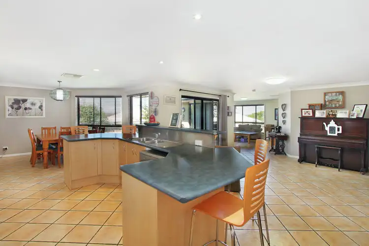 Fifth view of Homely house listing, 25 Overlanders Way, Tamworth NSW 2340