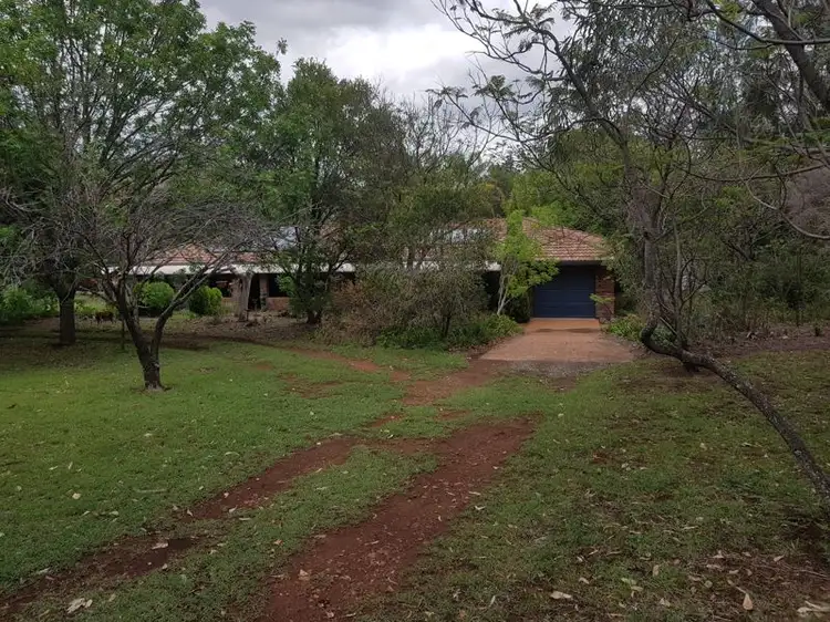 77 Stirling Road, Tamworth NSW 2340