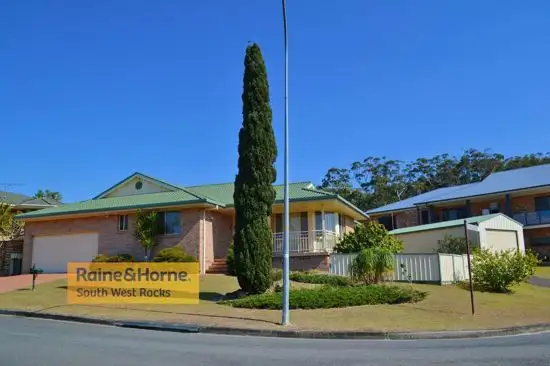 4 Steve Eagleton Drive, South West Rocks NSW 2431