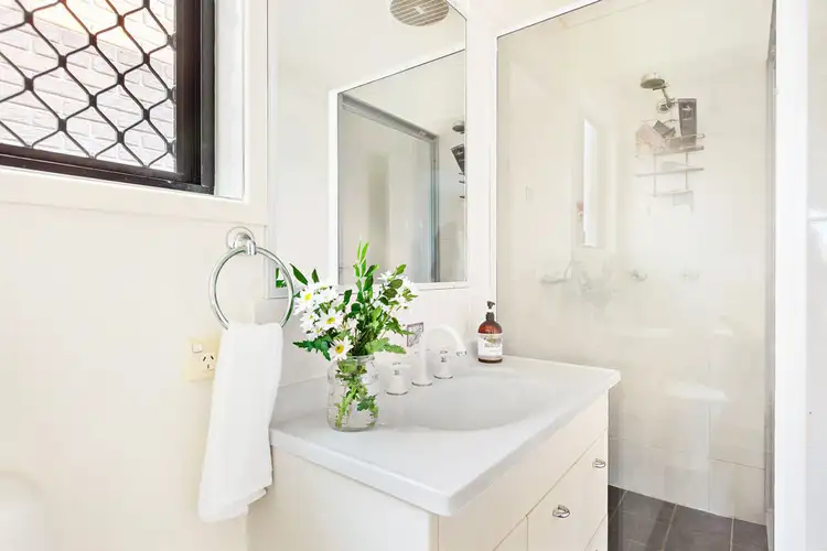 Second view of Homely house listing, 5 Berrington Close, Forest Lake QLD 4078