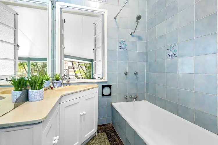 Sixth view of Homely house listing, 4 Bartlett Street, Morningside QLD 4170
