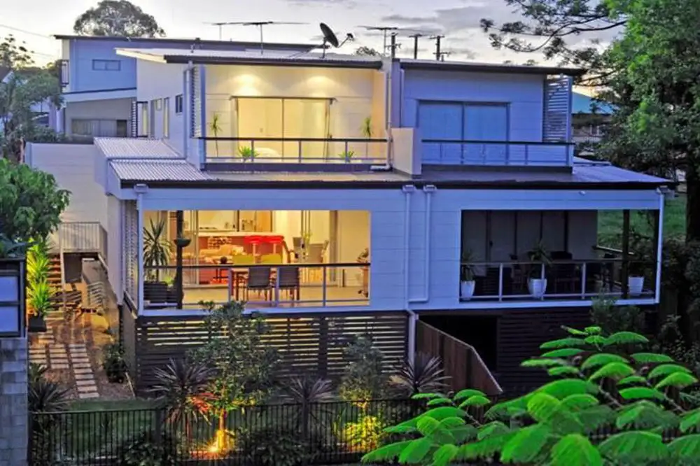 Main view of Homely townhouse listing, 3/23 Thorpe Street, Balmoral QLD 4171