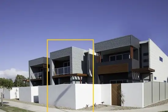 Main view of Homely townhouse listing, 2/5 Vaucluse Crescent, East Mackay QLD 4740