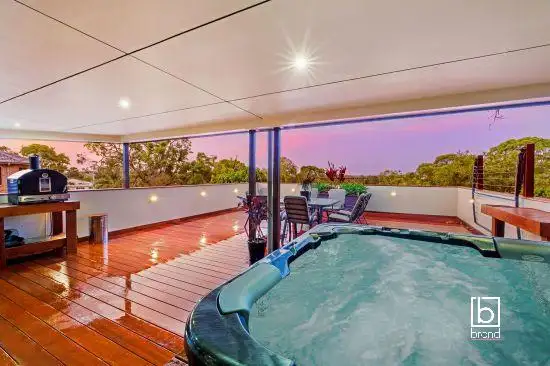 33 Kailua Avenue, Budgewoi NSW 2262