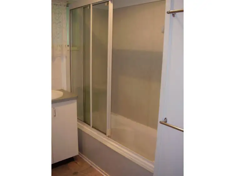 Fifth view of Homely house listing, 8 John Dory Drive, Gladstone Central QLD 4680