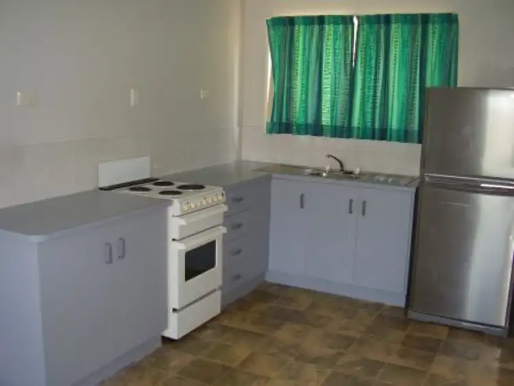 Fourth view of Homely townhouse listing, 4/15 Ann Street, Gladstone Central QLD 4680