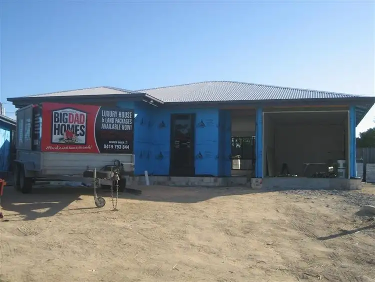 2/10 Jooloo, Gladstone Central QLD 4680