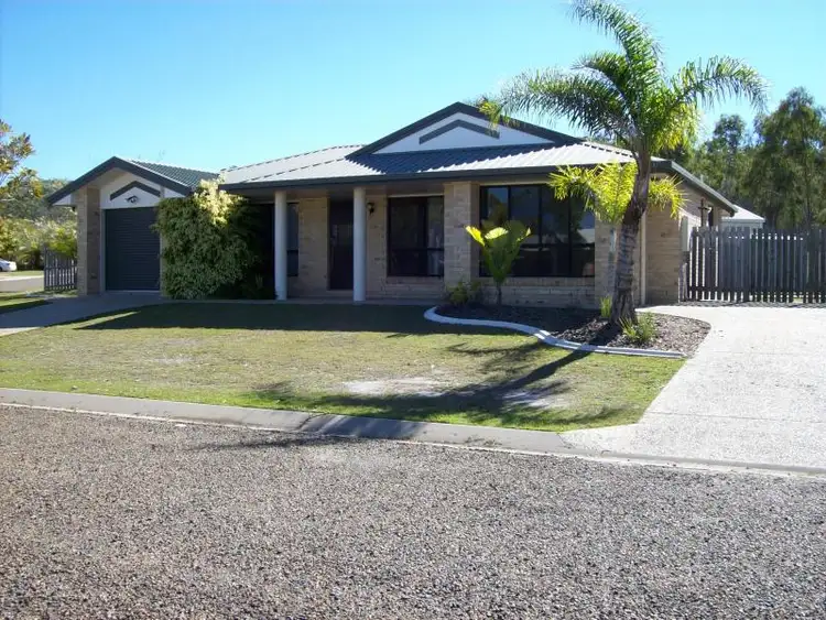 41 Curtis Ave, Boyne Island QLD 4680