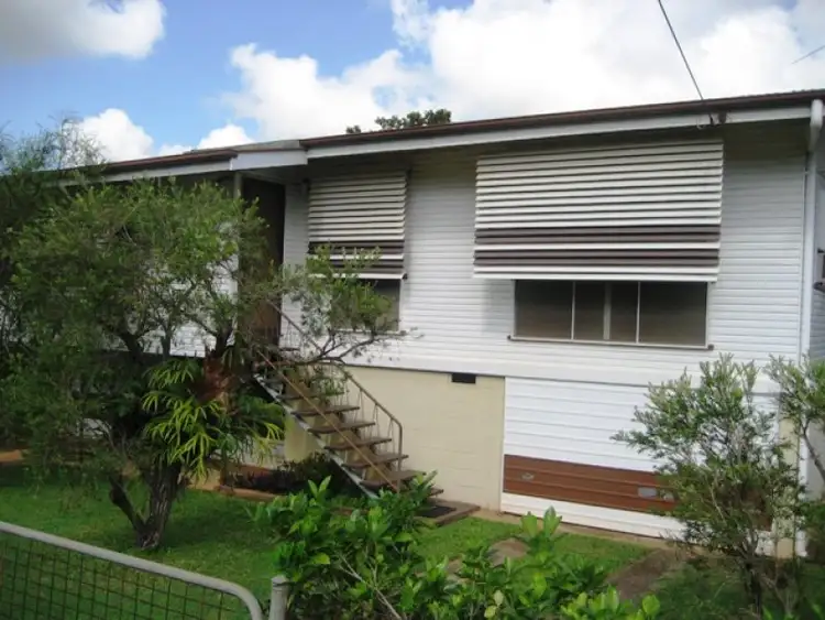 9 Norris, Gladstone Central QLD 4680