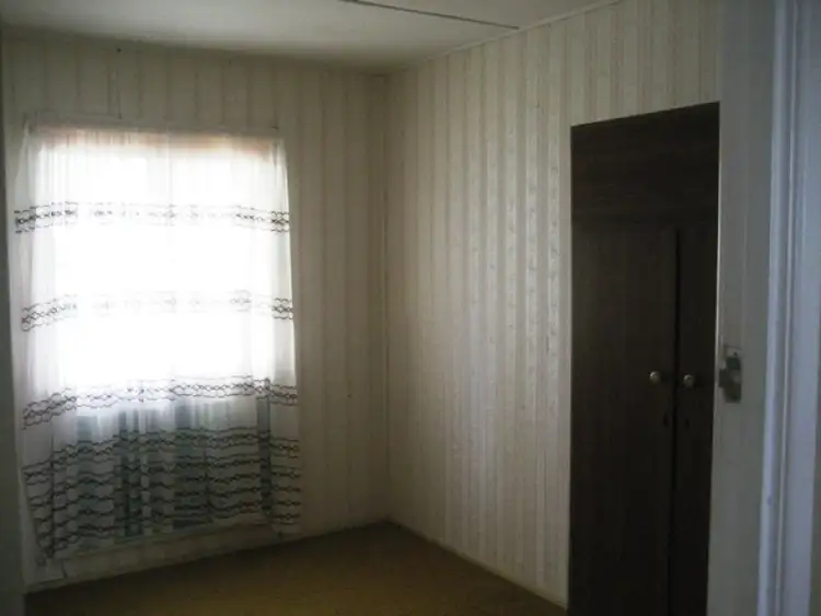 Seventh view of Homely house listing, 9 Norris, Gladstone Central QLD 4680