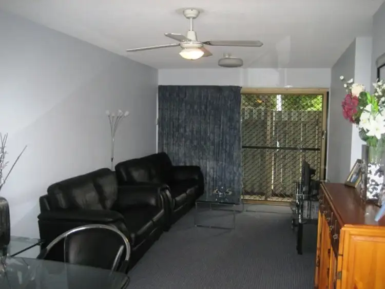 Fifth view of Homely apartment listing, 6/7 Kent, Gladstone Central QLD 4680