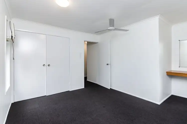 Fifth view of Homely unit listing, 1/7 Eden Street, South Gladstone QLD 4680