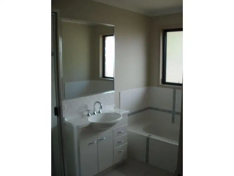 Sixth view of Homely house listing, 10 Sun Court, Calliope QLD 4680