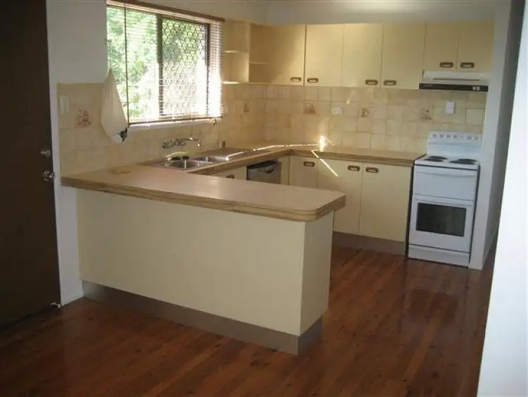 Second view of Homely house listing, 32 Jupiter Street, Telina QLD 4680