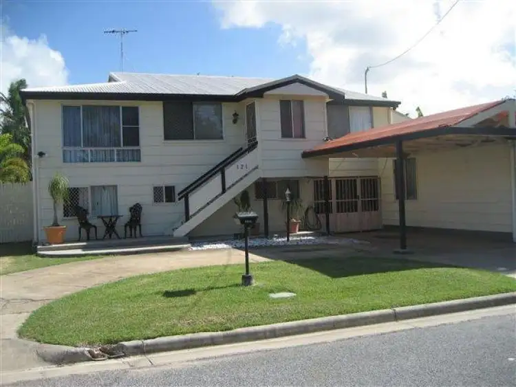 121 Off Lane, Gladstone Central QLD 4680