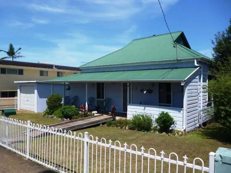 48 Wallace Street, Macksville NSW 2447