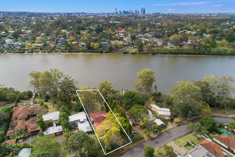 124 Queenscroft Street, Chelmer QLD 4068