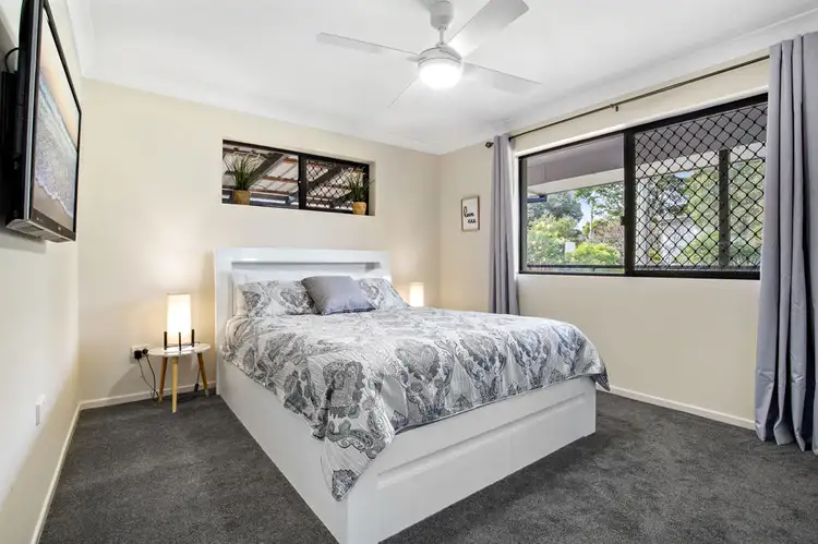 Second view of Homely house listing, 3 Laurette Avenue, Thornlands QLD 4164