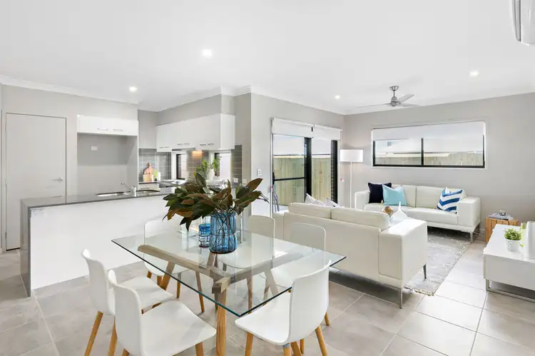 5 Clouston Street, Baringa QLD 4551