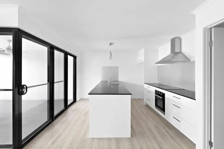 U2/626 Dunlop Cres, Caloundra West QLD 4551