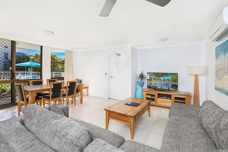 2/270-274 Alexandra Parade, Alexandra Headland QLD 4572