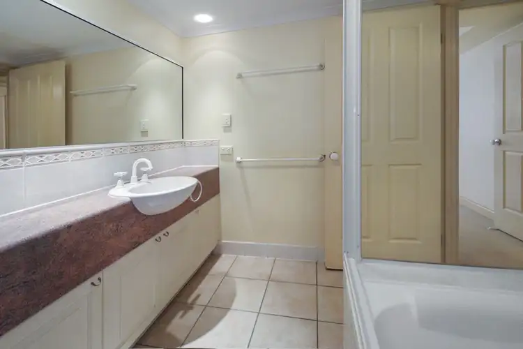 Sixth view of Homely unit listing, 10/72 Kowinka Street, White Rock QLD 4868