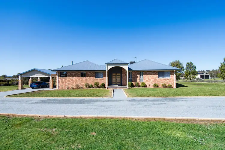 5 Peppermint Drive, Springvale NSW 2650