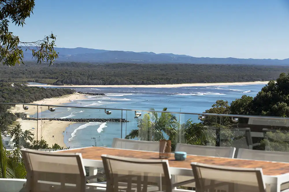 Main view of Homely unit listing, 2/8 Bayview Road, Noosa Heads QLD 4567